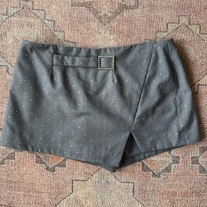 Gray sparkle skort
